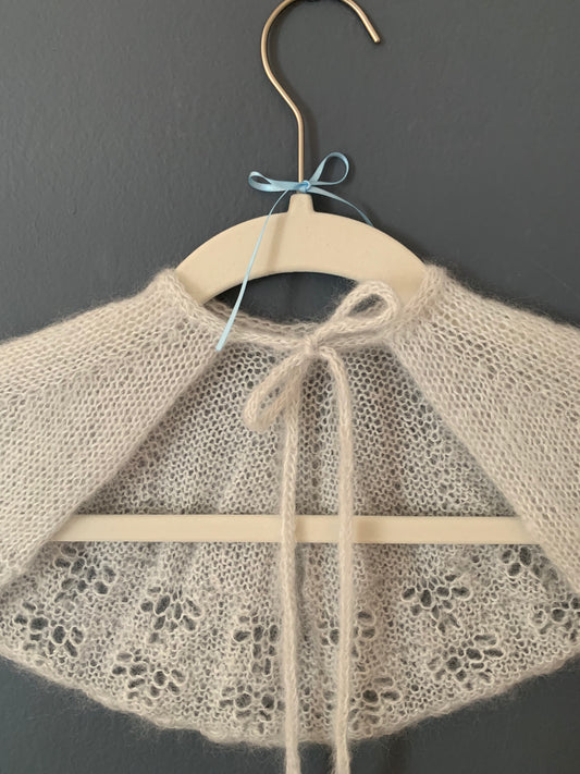Cloud Capelet